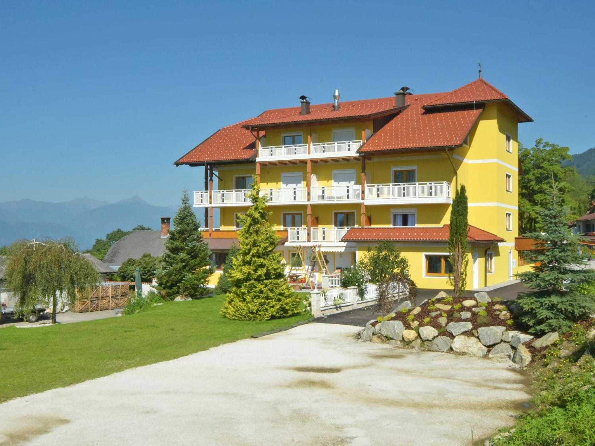 Hotel Berghof Millstatt am See Zewnętrze zdjęcie