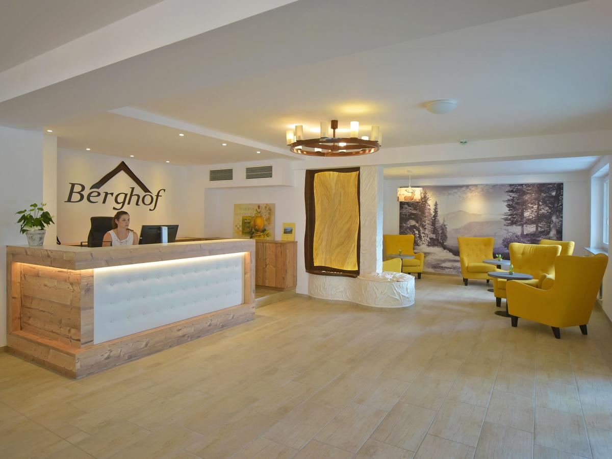 Hotel Berghof Millstatt am See Zewnętrze zdjęcie